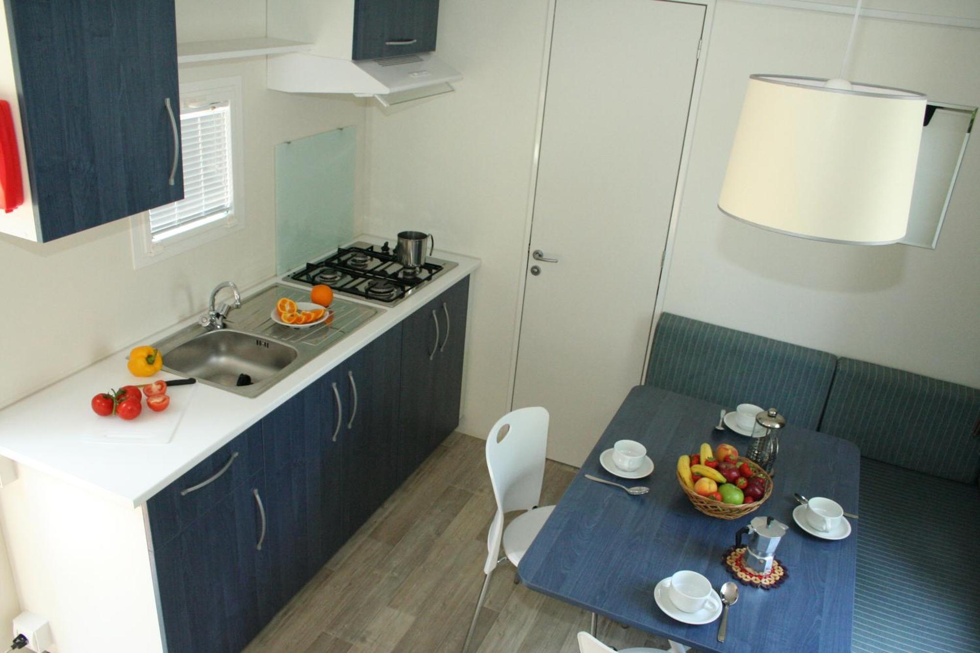 Happy Camp Mobile Homes In Camping Villaggio Internazionale San Menaio Exterior photo